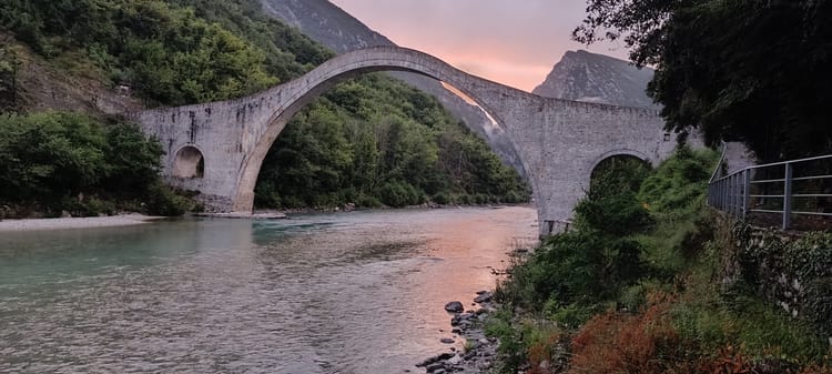 Packrafting río Arachthos tramo Arachtos Gorge